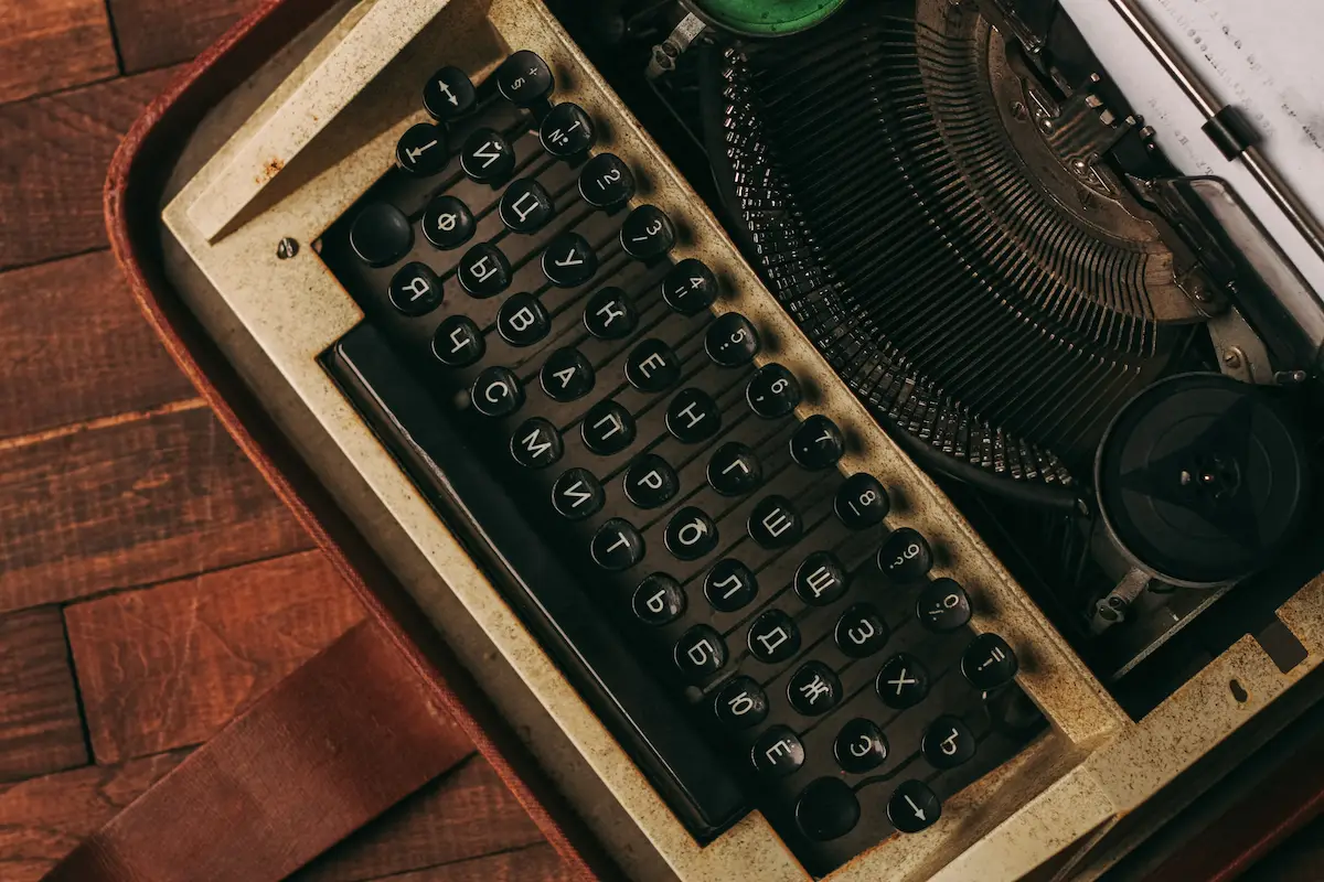 typewriter technology for grant writing services